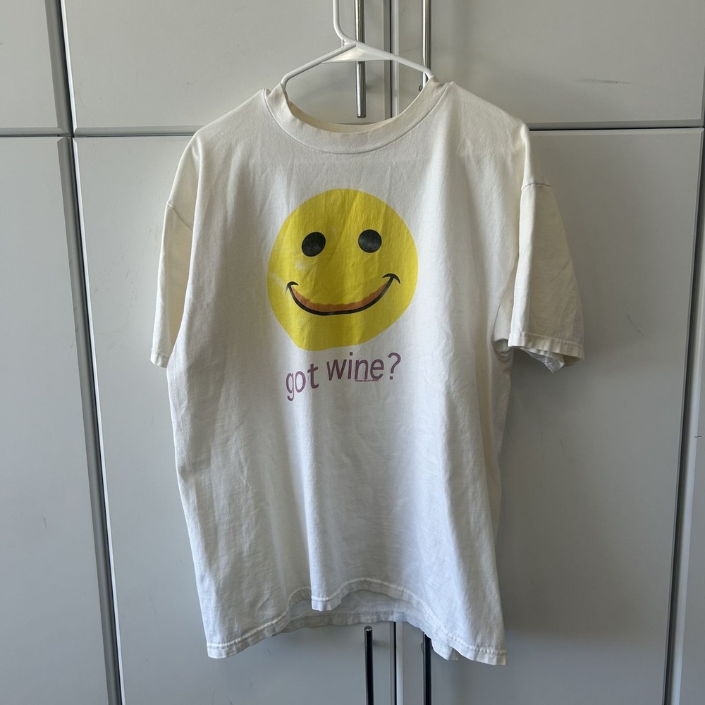 Vintage 1996 Hanes Beefy-T Got Wine Smiley Face Graphic T-Shirt Mens Large White
